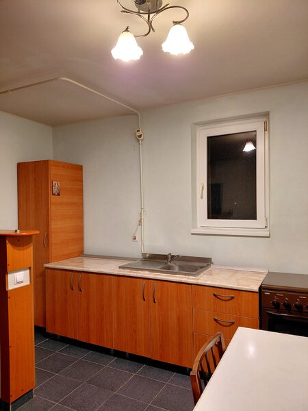 Vatra Luminoasa, Arena Nationala, metrou Iancului, ac, tv, contract ANAF